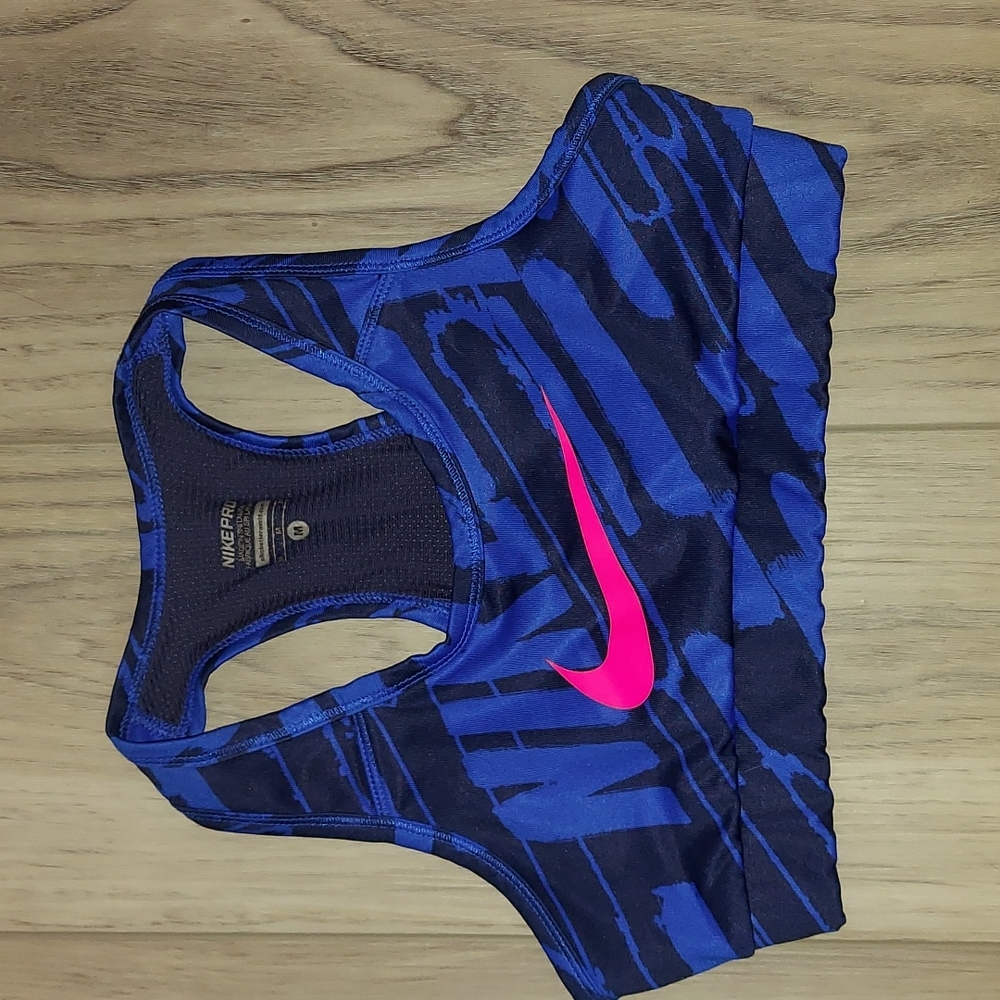 Nike Pro Sports Bra